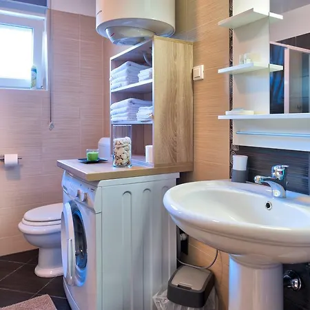 Appartamento Apartment Liznjan Ližnjan