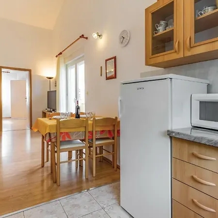 Apartment Liznjan Appartamento Ližnjan